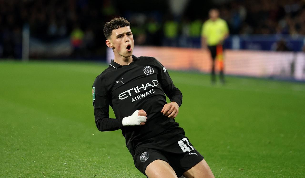 曼城晋级, 镇自己的主 曼城晋级, 镇自己的主