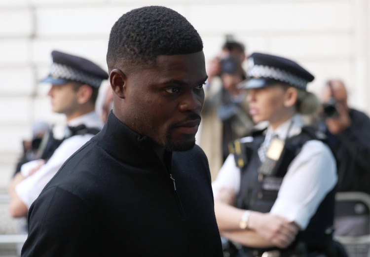 cn, 日在老贝利 cn, 日在老贝利