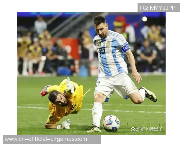 美洲杯经典对决阿根廷迎战乌拉圭激情碰撞引发球迷热议